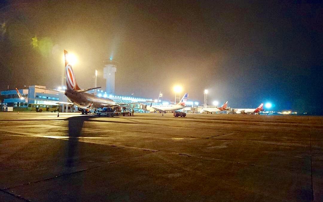 Esposa de Marcelo Pecci y comitiva fiscal llegaron al país