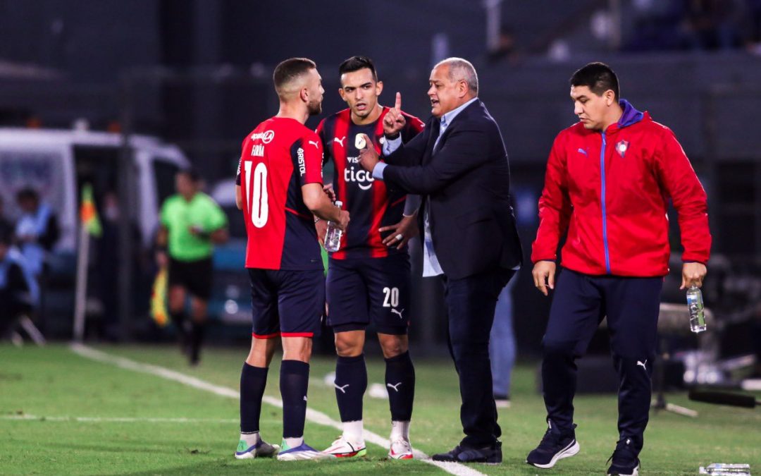 Así reaccionaron los técnicos, tras el resultado del superclásico