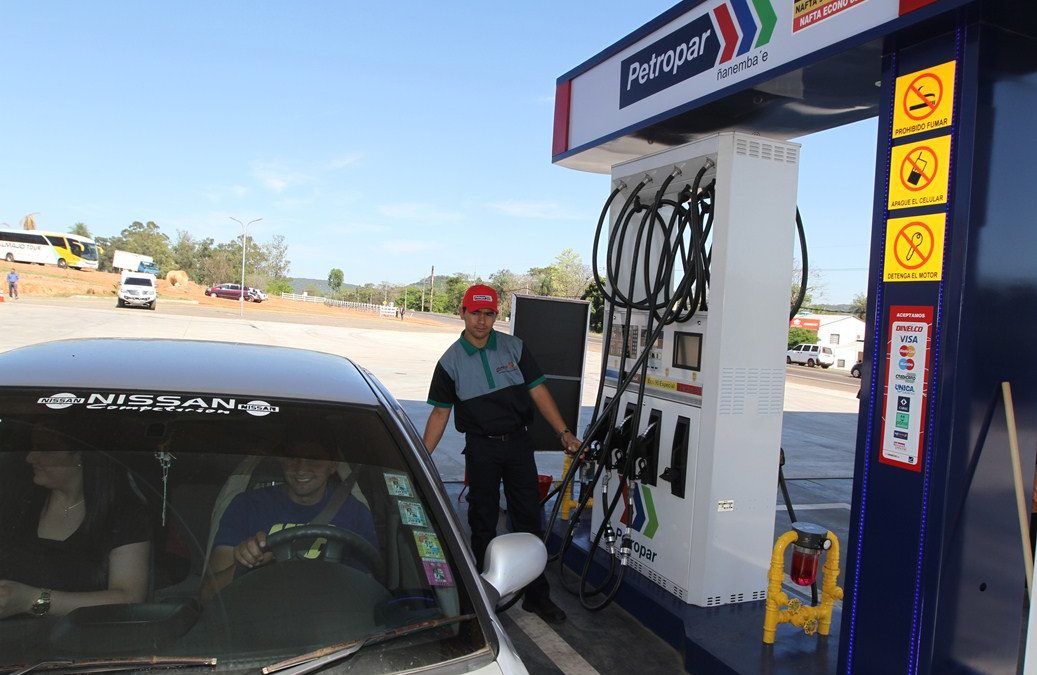 Combustible: estos son los precios que entrarán a regir desde el lunes en Petropar