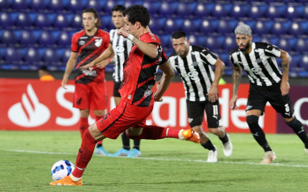 Gumarelos visitan a Paranaense y buscarán recoger puntos por Octavos de la Libertadores