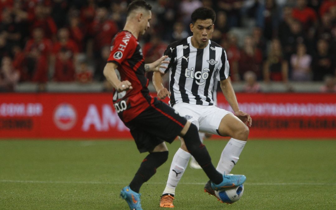 Cayó de pie: el Guma no pudo superar a Paranaense en Curitiba