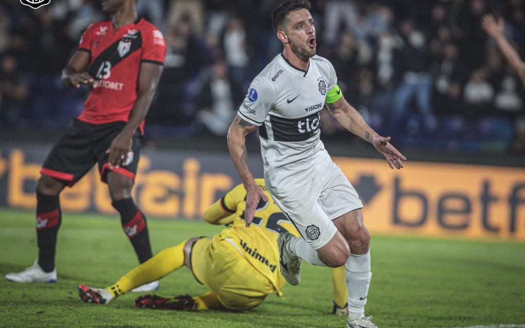 Partido de ida con gran ventaja: el Decano fue mejor que Goianiense y ganó por 2-0