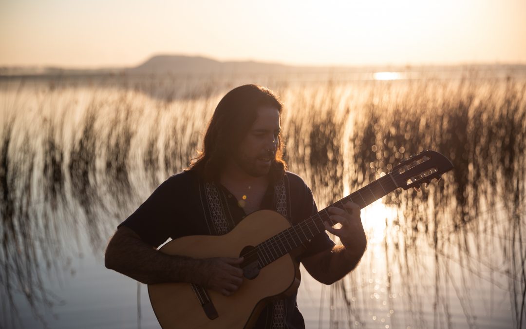 Yaco lanzó videoclip de su segundo sencillo: “Fuego”