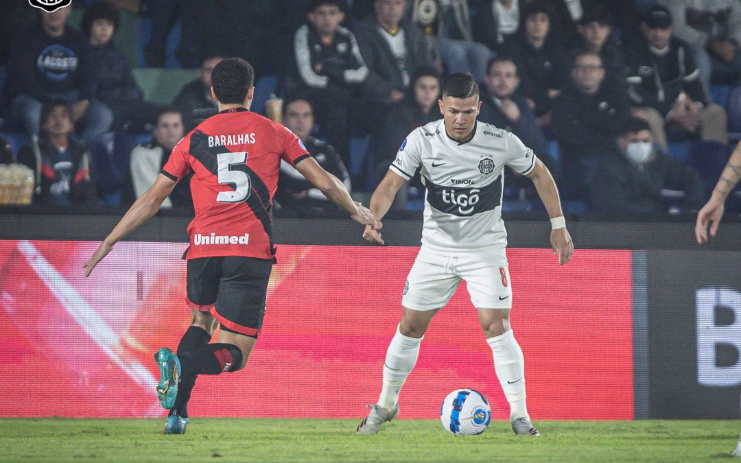 Conmebol sanciona por dos causas a Olimpia y esto podría aumentar, advierten