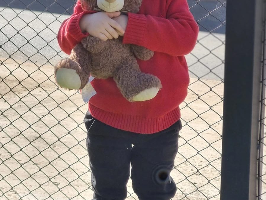 El pequeño Ignacio necesita ayuda para comprar medicamentos contra la leucemia