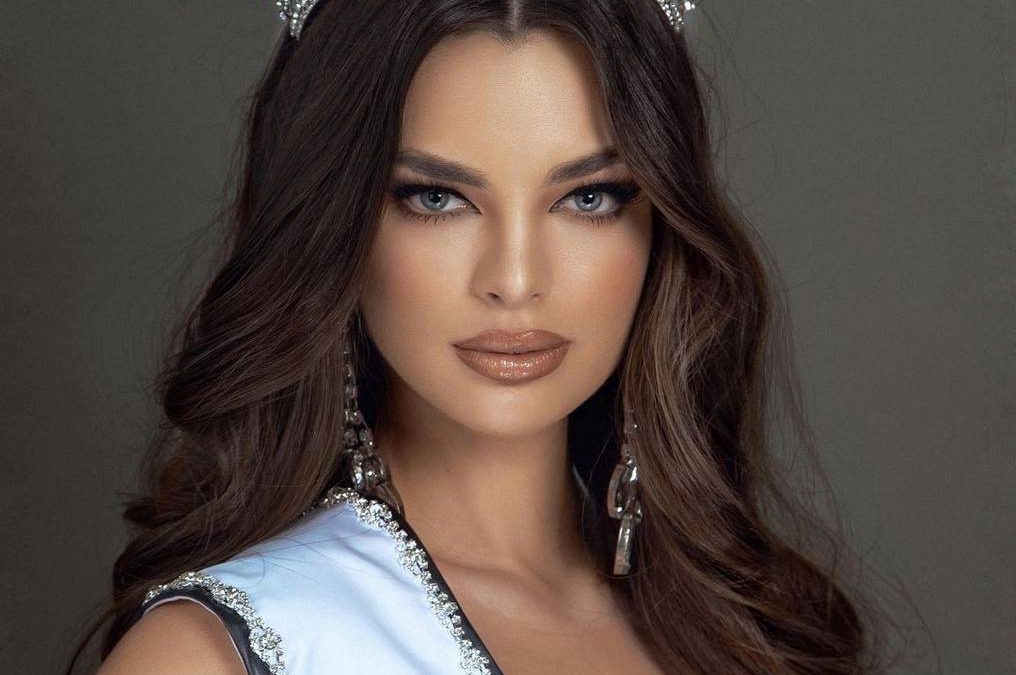 La coronación de las futuras “Reinas del Paraguay” se vivirá esta noche por el Trece