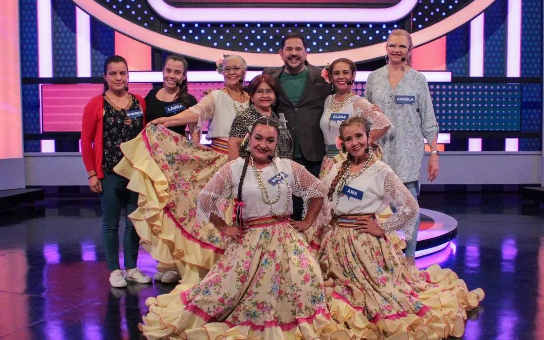 100 Paraguayos Dicen: abre la semana con un divertido duelo que hizo a jugar a familias y amigos