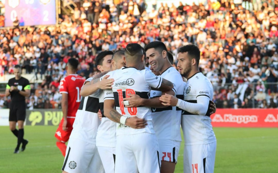 Olimpia se enfrenta a General Caballero con deseos de alcanzar la punta