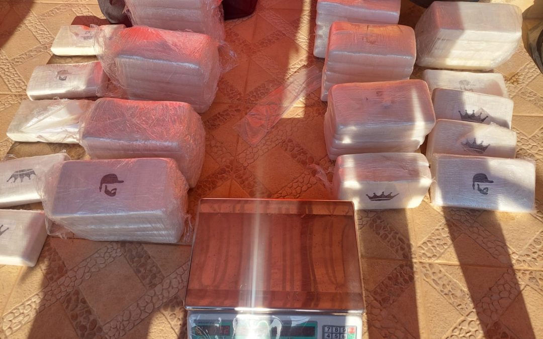 Luque: incautan cocaína de alta pureza y detienen a cinco personas
