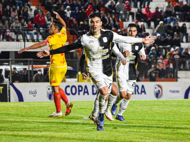 Guaireña y Tacuary se disputan por ingresar a zona de clasificación copera