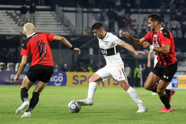 Olimpia y Libertad protagonizan un nuevo clásico blanco y negro
