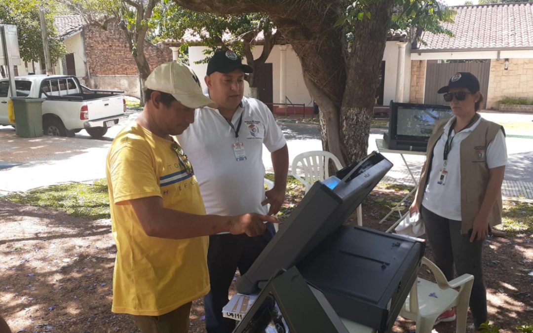 Caacupé: TSJE dispone máquinas de votación para prácticas
