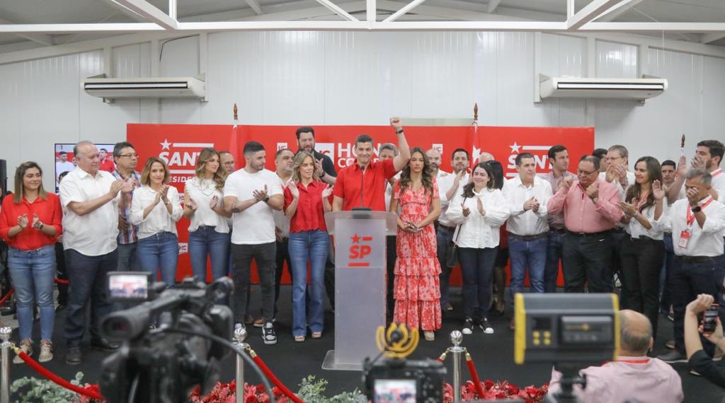 Santiago Peña insta a colorados a votar para definir el “bienestar de todos por los próximos 5 años”