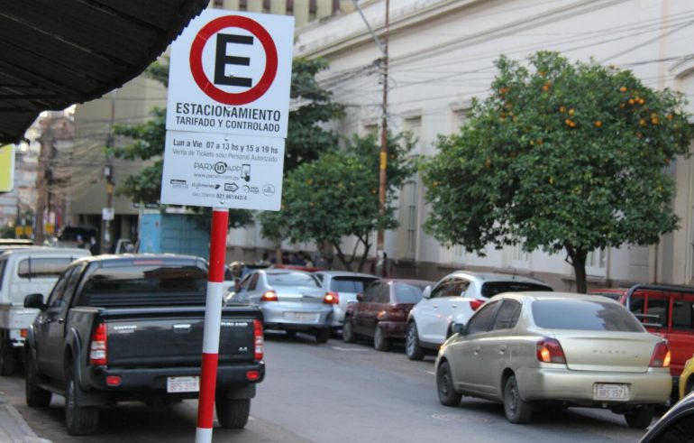 Se posterga la implementación del estacionamiento tarifado
