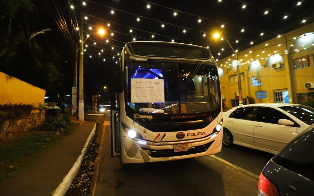 Presentan trayectos y horarios de buses gratuitos