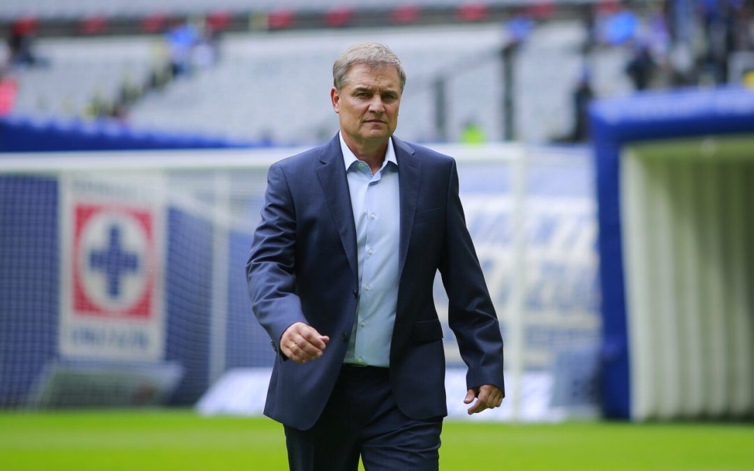 ¡El uruguayo Diego Aguirre es el nuevo entrenador del Decano!