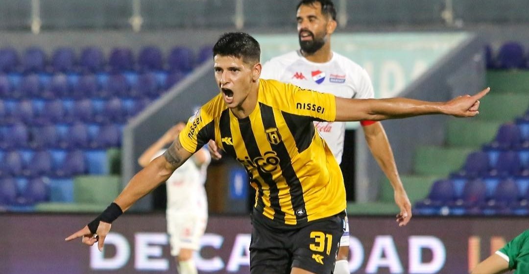 Guaraní: Barceló sufrió rotura fibrilar y es baja para el juego por Sudamericana