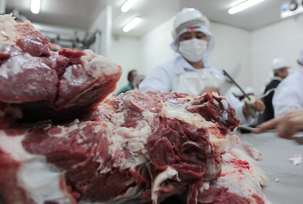 Paraguay insiste a Estados Unidos en reanudar comercio de carne