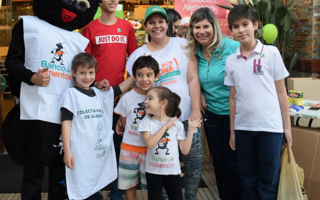 ¡Arrancó la tradicional colecta de alimentos!