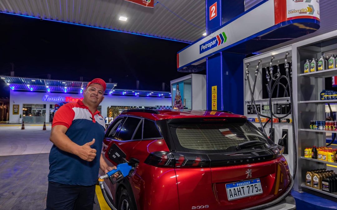 Regalo de Navidad: combustible baja G. 250, anuncia Santiago Peña