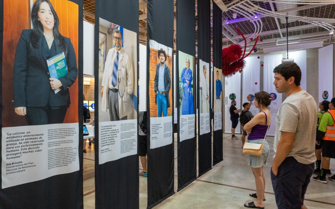 TatakuaLab del MuCi invita a crear tarjetas navideñas y a observar a la Luna y Júpiter celebrando las fiestas