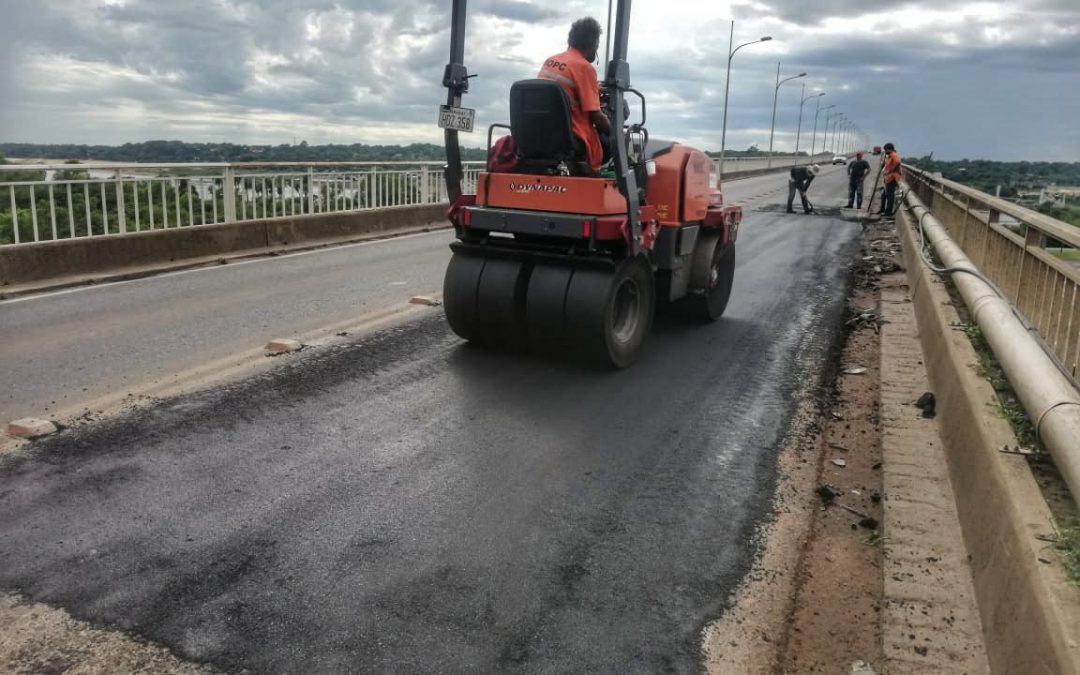 Realizarán trabajos de bacheo en el Puente Remanso