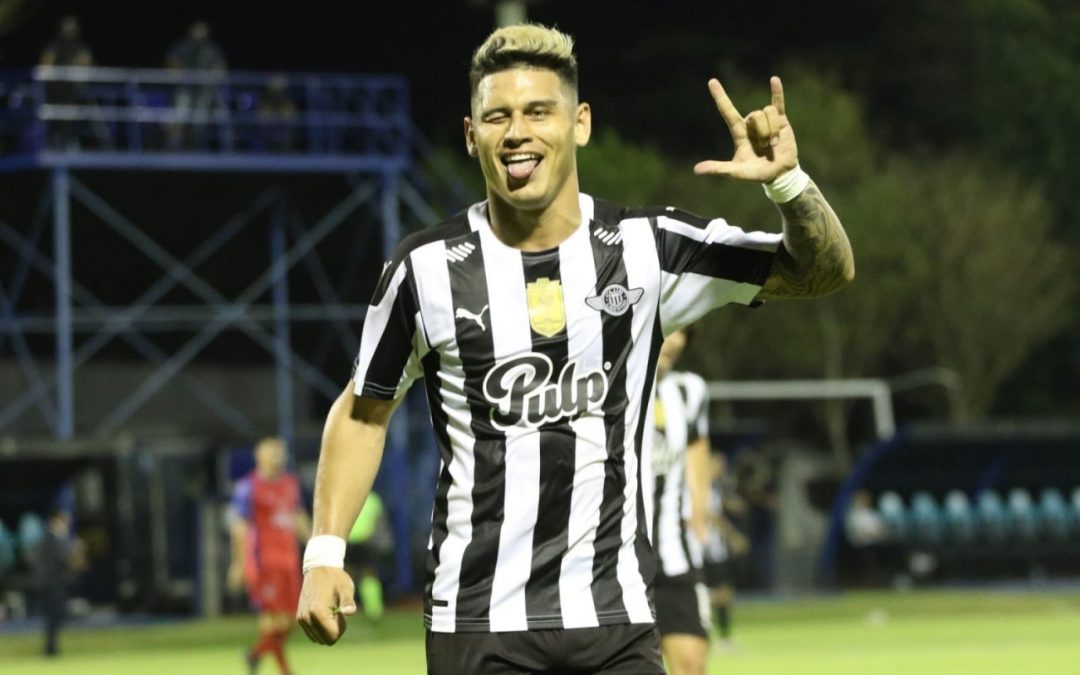 Libertad: representante de Espinoza y Sanabria detalla sobre continuidad en el club