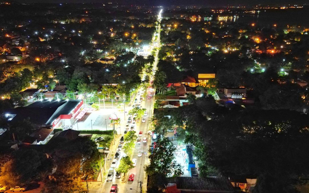San Bernardino: inauguran obras de iluminación en la ciudad veraniega