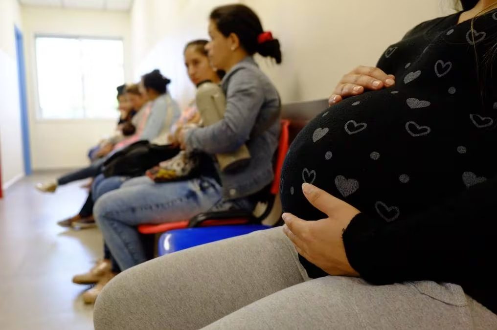 Piden a embarazadas extremar cuidados ante casos de dengue