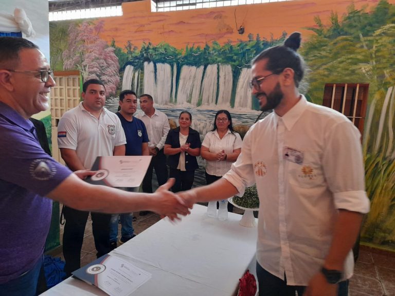 Unos 298 presos culminaron cursos con salida laboral en el Penal de Emboscada