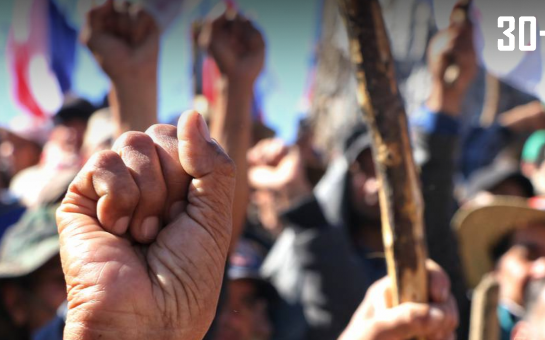 Informe revela prácticas abusivas en distribución de fondos a campesinos durante era de Abdo