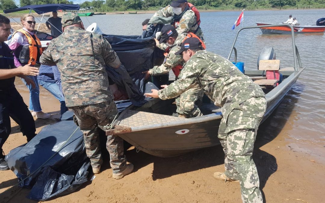 Hallan cuerpo sin vida de mujer desaparecida tras caer en el río Paraná