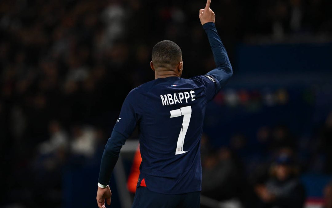 Mbappé anunció a sus compañeros su partida del PSG
