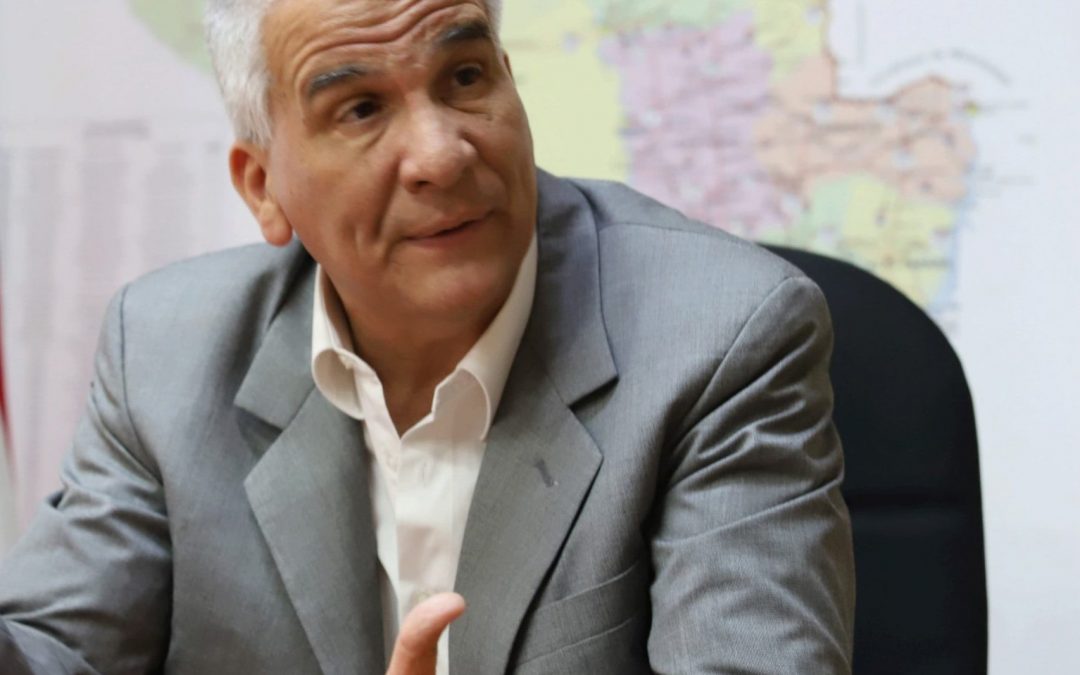 José Espinosa renunció como viceministro de Obras