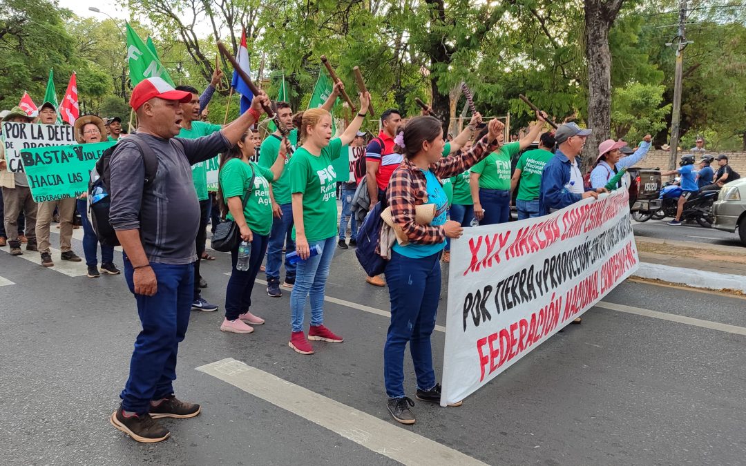 Marcha campesina en Asunción: reclamos por tierras, producción y justicia social