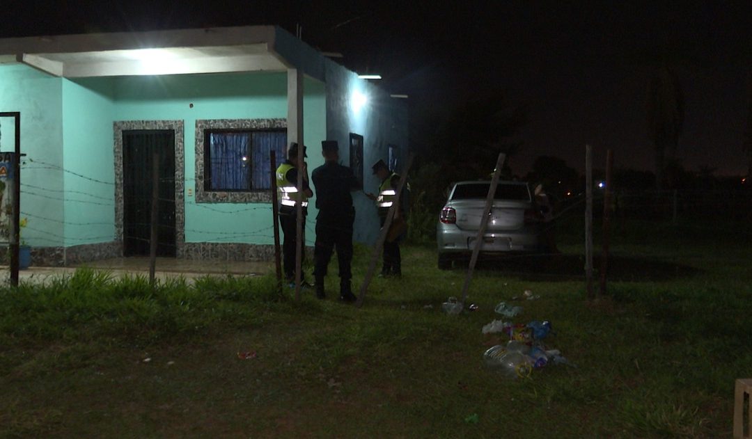 Policía asesino de un balazo a su pareja frente a su hija de 3 años en Itauguá