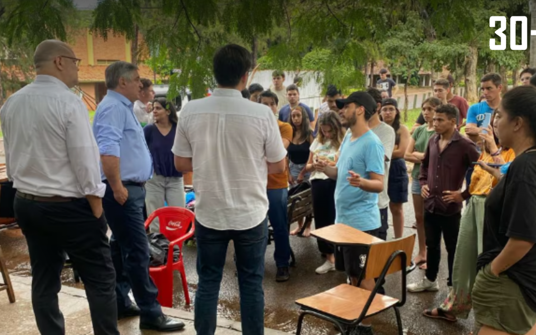 Universitarios se niegan a dialogar con autoridades sobre Ley de Arancel Cero