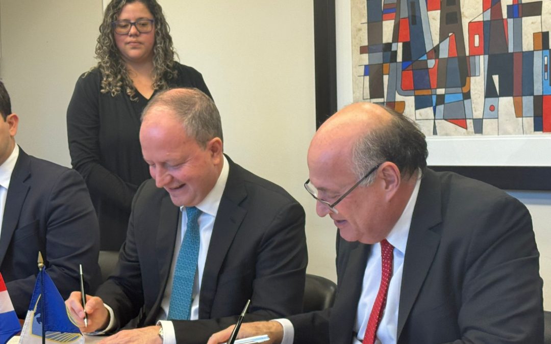 Gobierno firmó convenio con el BID para la construcción del Gran Hospital del Norte