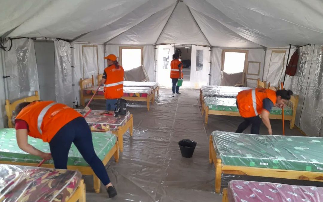 Ante bajas temperaturas, la SEN habilita un albergue en la Costanera Norte