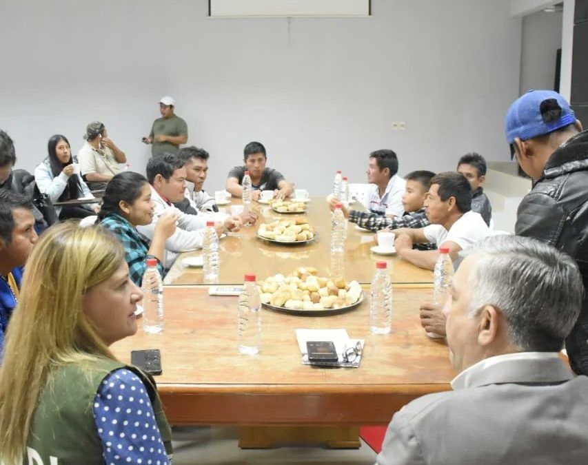 SEN se compromete a brindar asistencia a familias indígenas