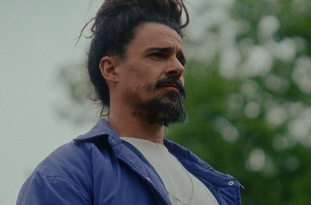 Dread Mar I cautiva a sus seguidores con “Deja”: una melodía que refleja un amor agridulce