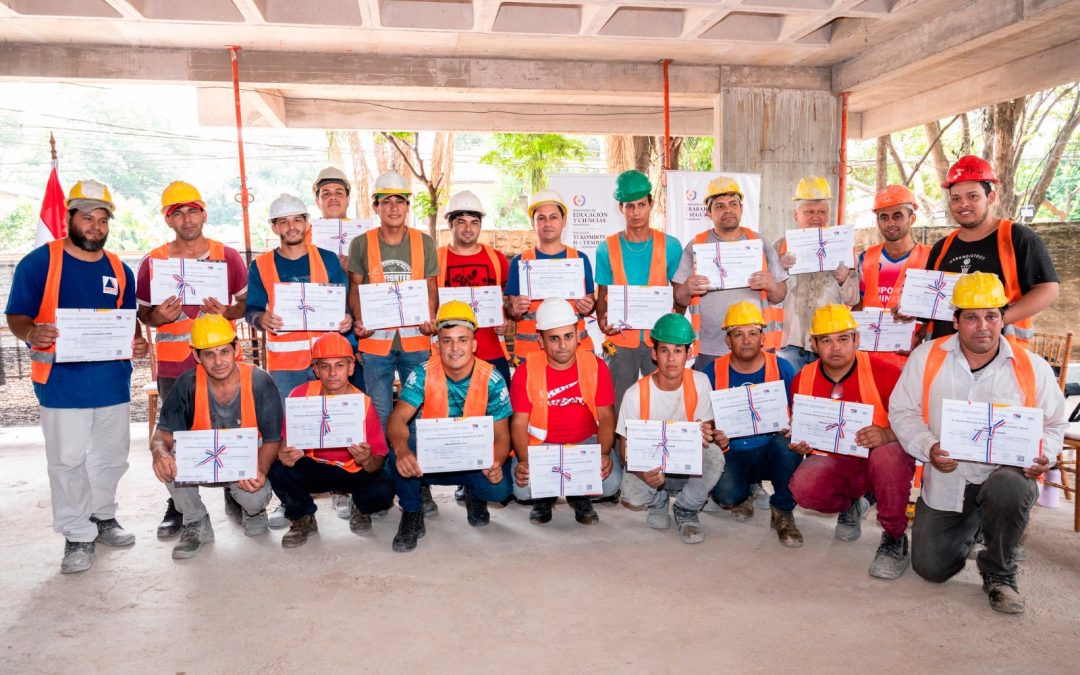 Con el proyecto “Impulsando la Educación”, pretenden potenciar la oportunidad laboral