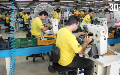 Reducir instantáneamente jornada laboral no sería producente, aseguran