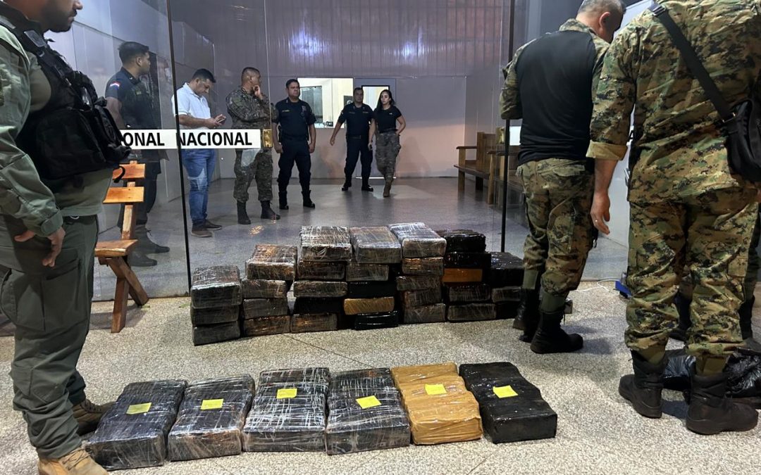 Policías detenidos con casi 300 kilos de marihuana fueron imputados