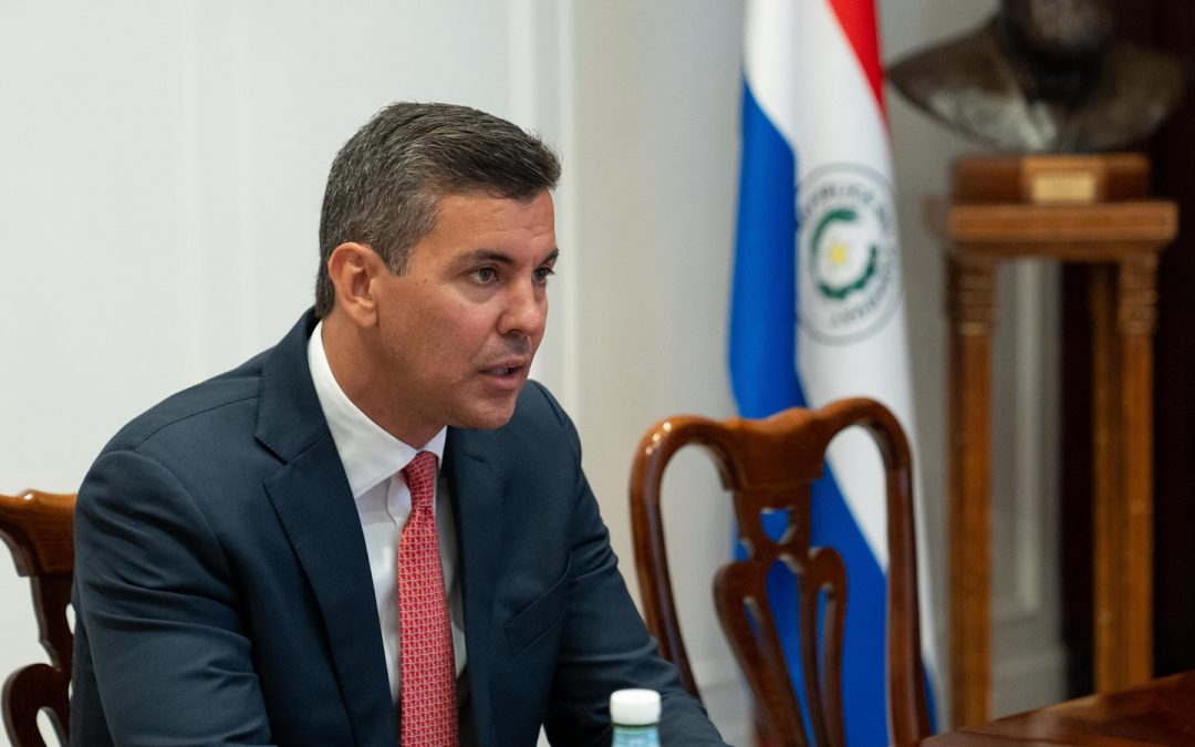 Santiago Peña no estará presente en la asunción de Donald Trump