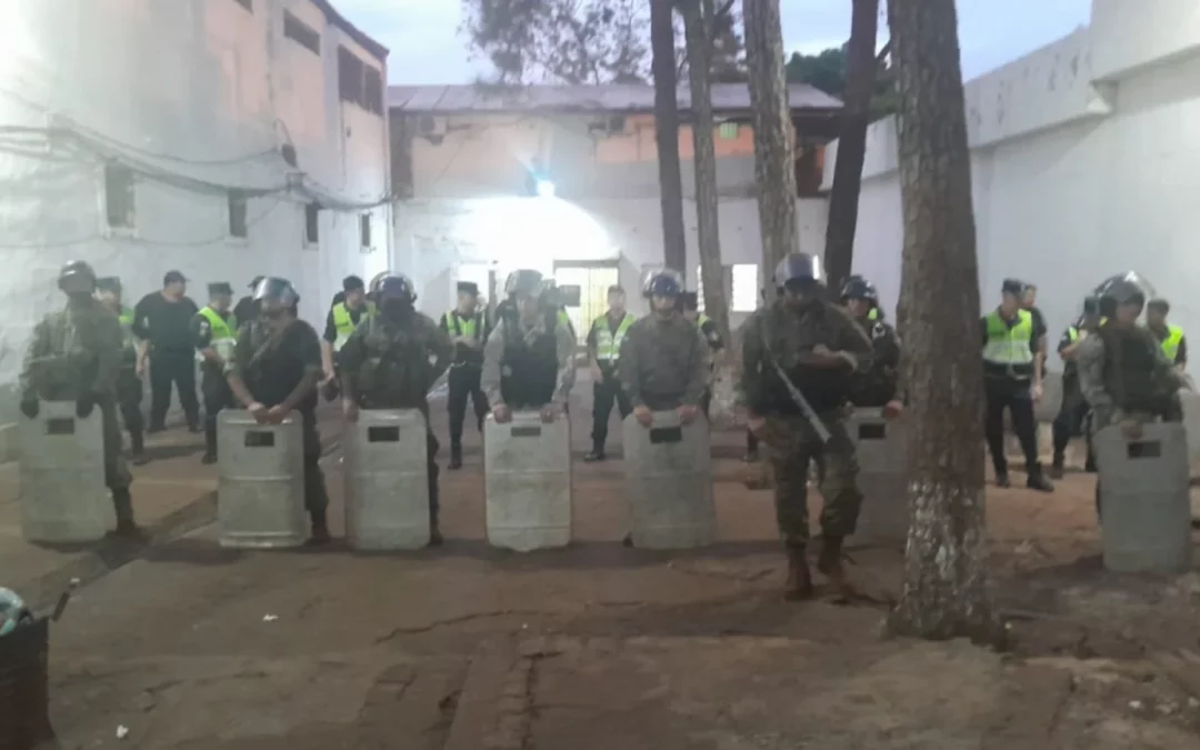 Realizaron un cateo dentro de la cárcel regional de Ciudad del Este