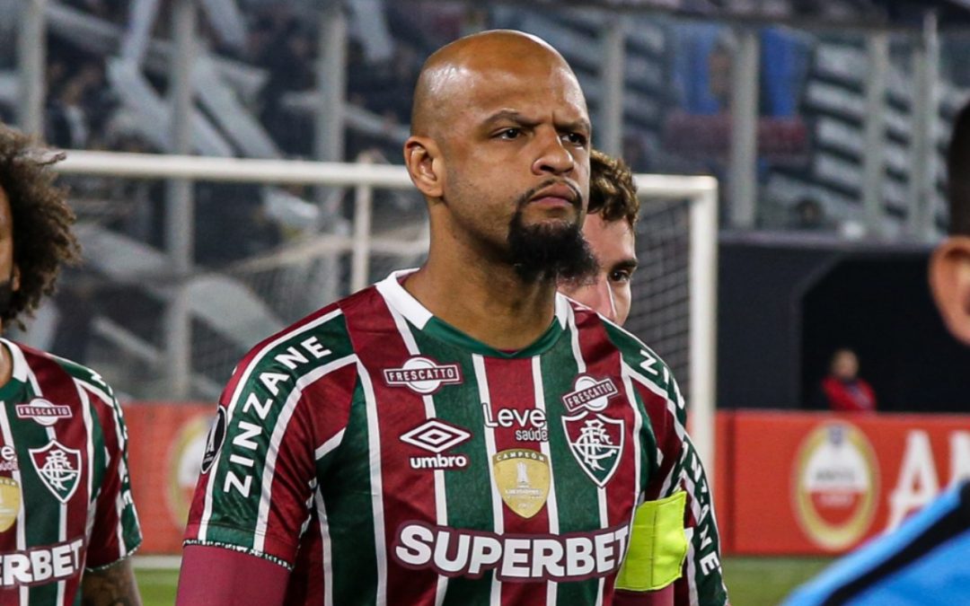 A los 41 años, el brasileño Felipe Melo anunció que cuelga los botines