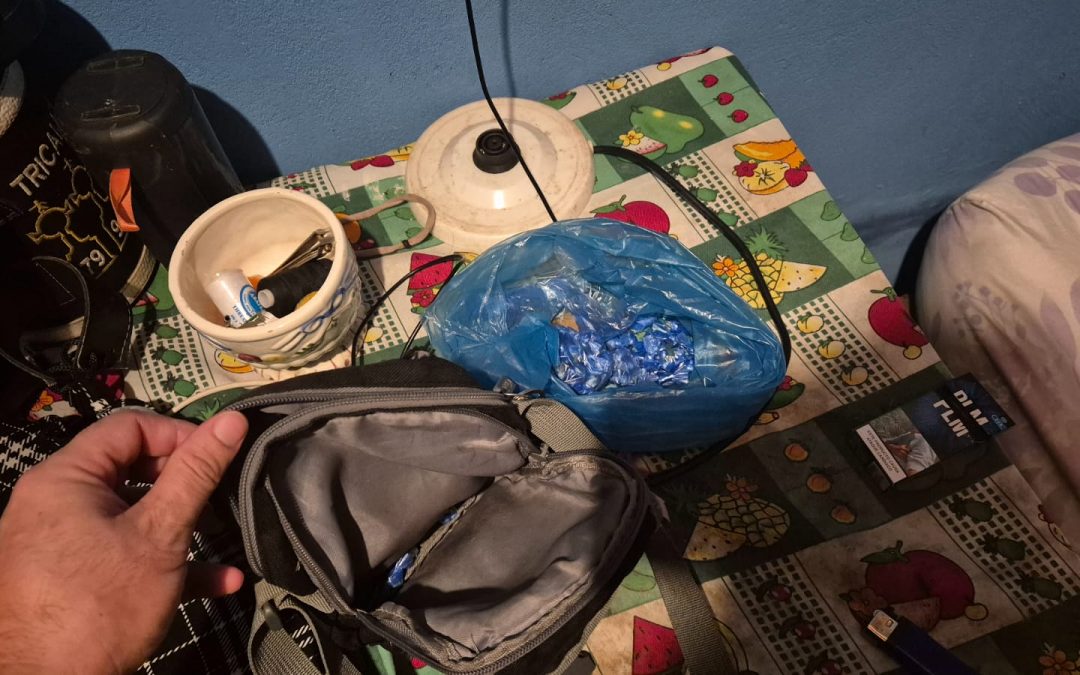 SENAD detuvo a una mujer que ofrecía drogas en cercanías de un centro educativo