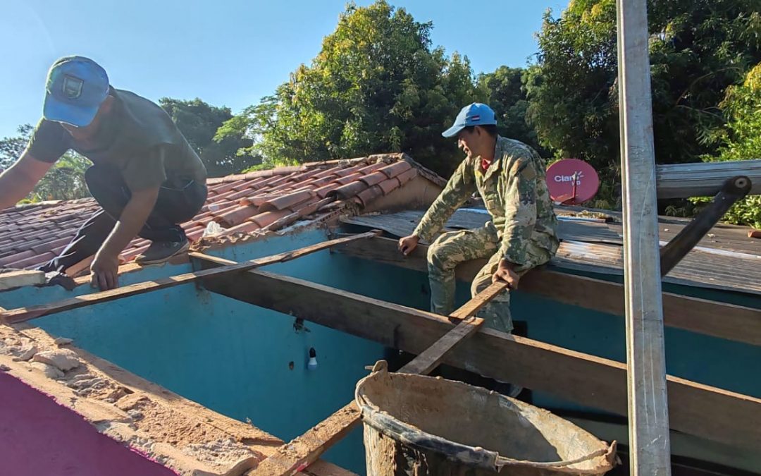 Militares reconstruyen viviendas que fueron afectadas por el temporal