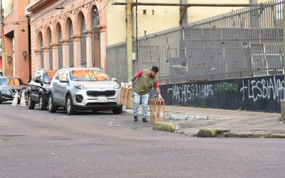 Cuidacoches son desalojados en zona del Puerto de Asunción